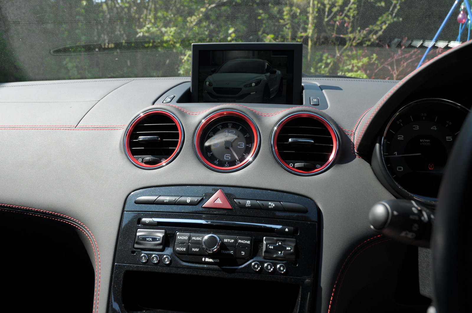 Custom RCZ Air Vent & Central Clock Covers, Page 2